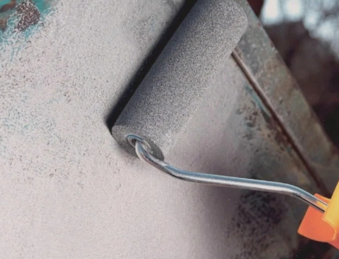 Нанесение грунт-эмали 2 в 1 на металлическую поверхность зимой