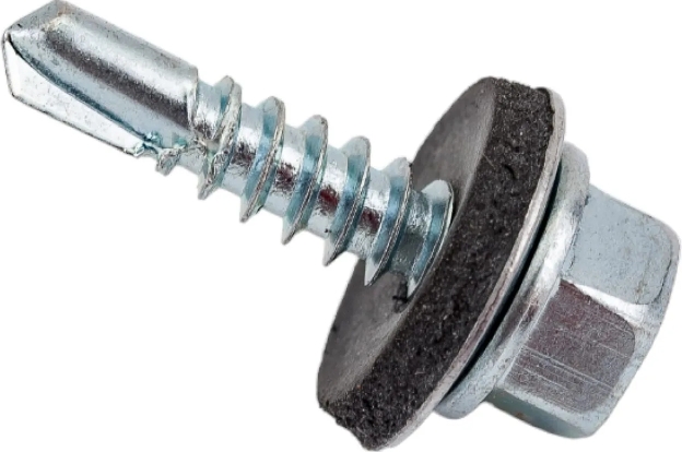 Крупный план качественного самореза с резиновой шайбой для крепления профнастила к металлическому каркасу