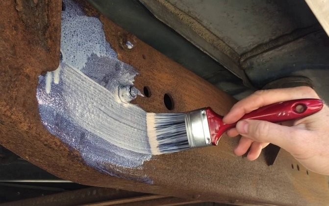 Ошибка нанесения краски на неподготовленную ржавую поверхность