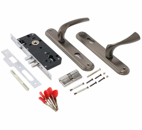 Разные типы замков Булат сувальдный цилиндровый и накладной